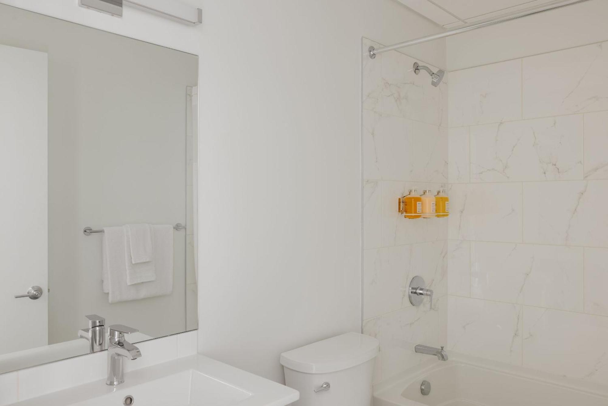 Reside Navy Yard, A Wyndham Residence Washington Bagian luar foto
